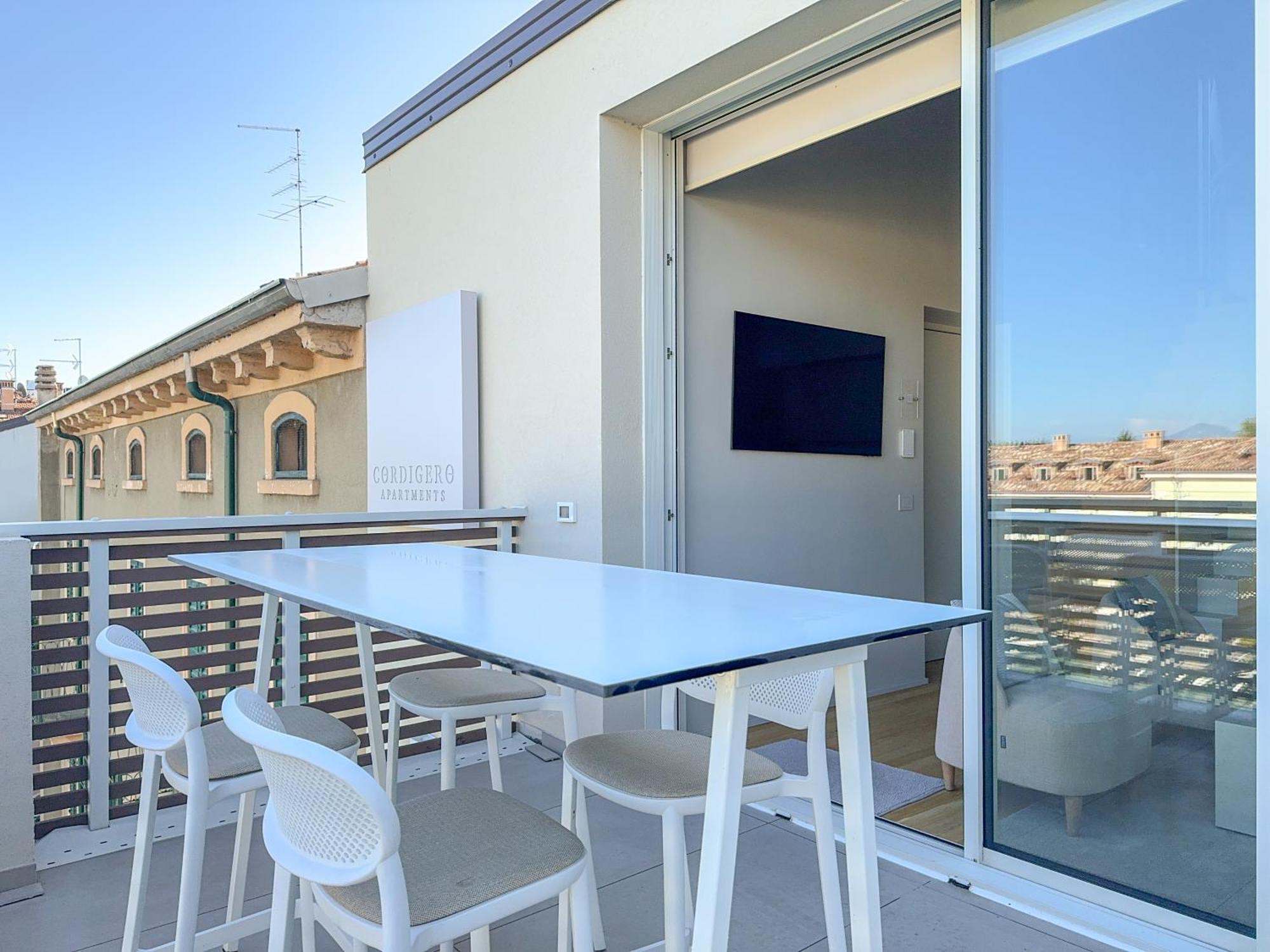 Palazzo Cordigero - Apartments Peschiera del Garda Zewnętrze zdjęcie