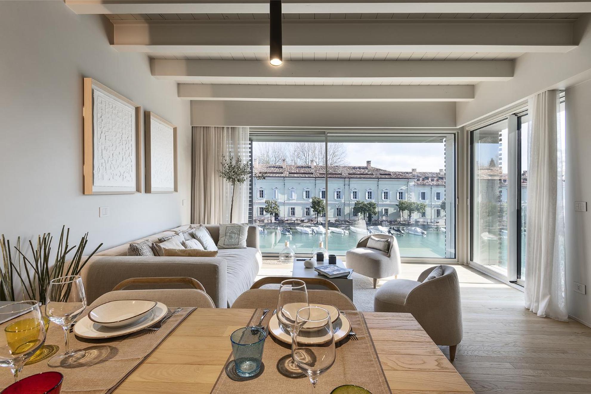 Palazzo Cordigero - Apartments Peschiera del Garda Zewnętrze zdjęcie